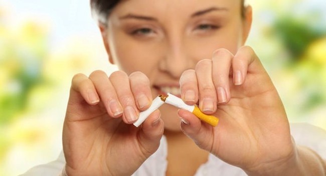 Почему девушкам необходимо бросать курить? Гипноз в помощь.